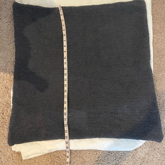 Sunday Citizen fuzzy Set (2) Grey square pillow shams covers - Picture 4 of 9